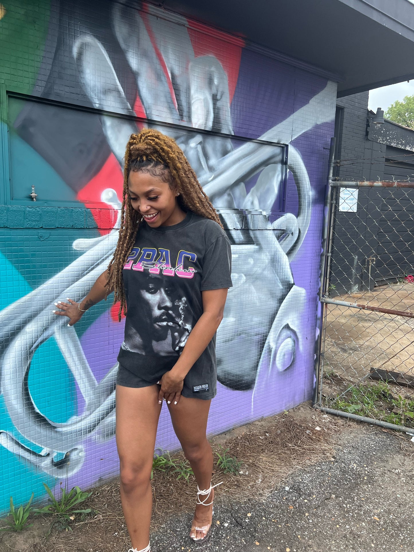 smoking tupac tee